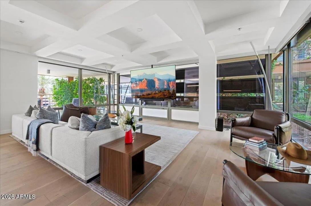 Real Estate Picture 1