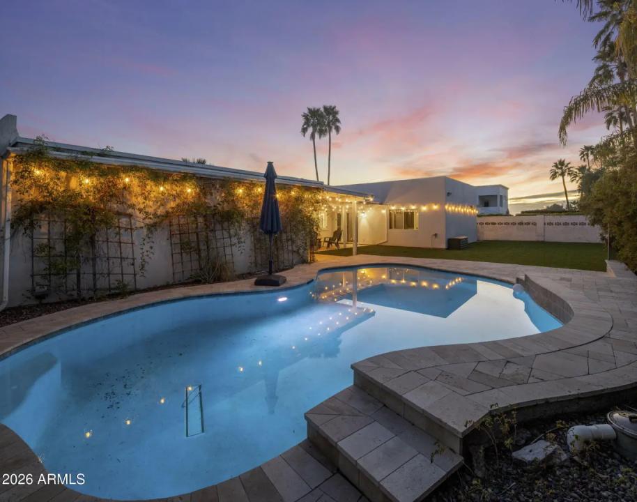 Real Estate Picture 36