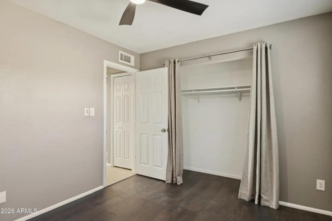 Real Estate Picture 19