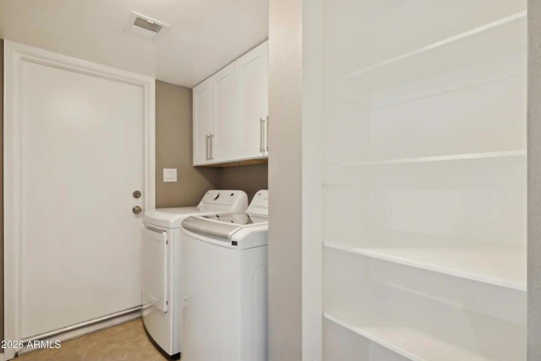 Real Estate Picture 20