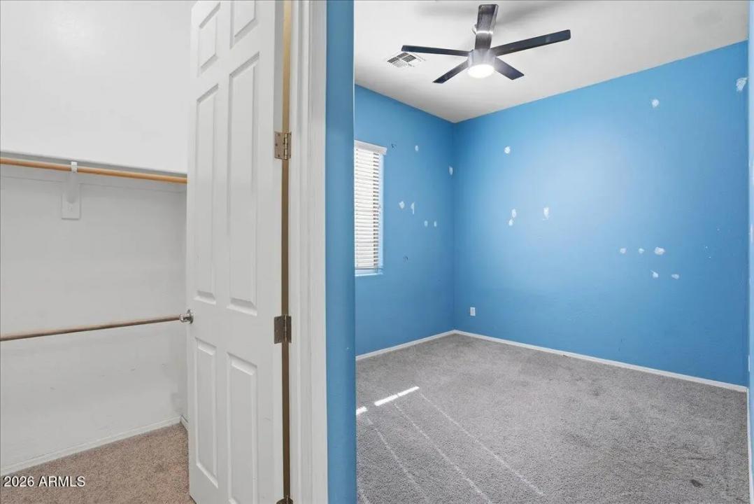 Real Estate Picture 13