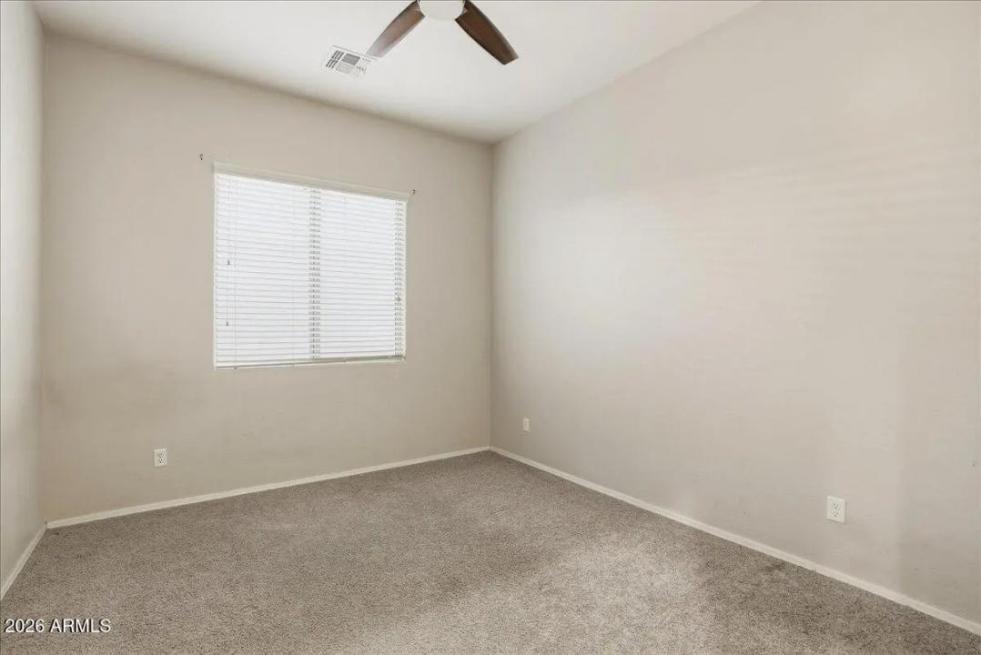 Real Estate Picture 19
