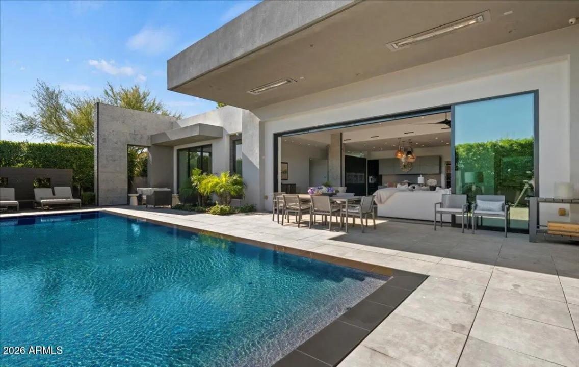 Real Estate Picture 30