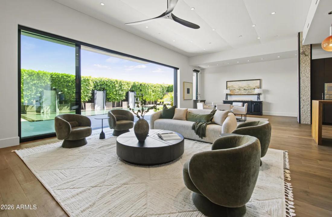 Real Estate Picture 19