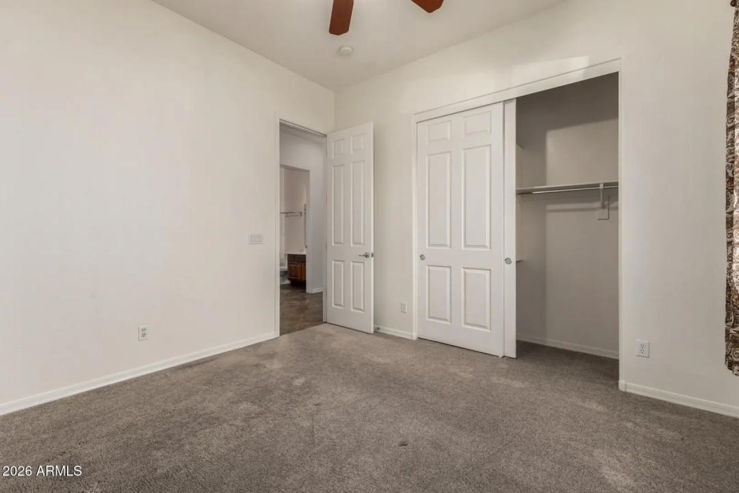 Real Estate Picture 27