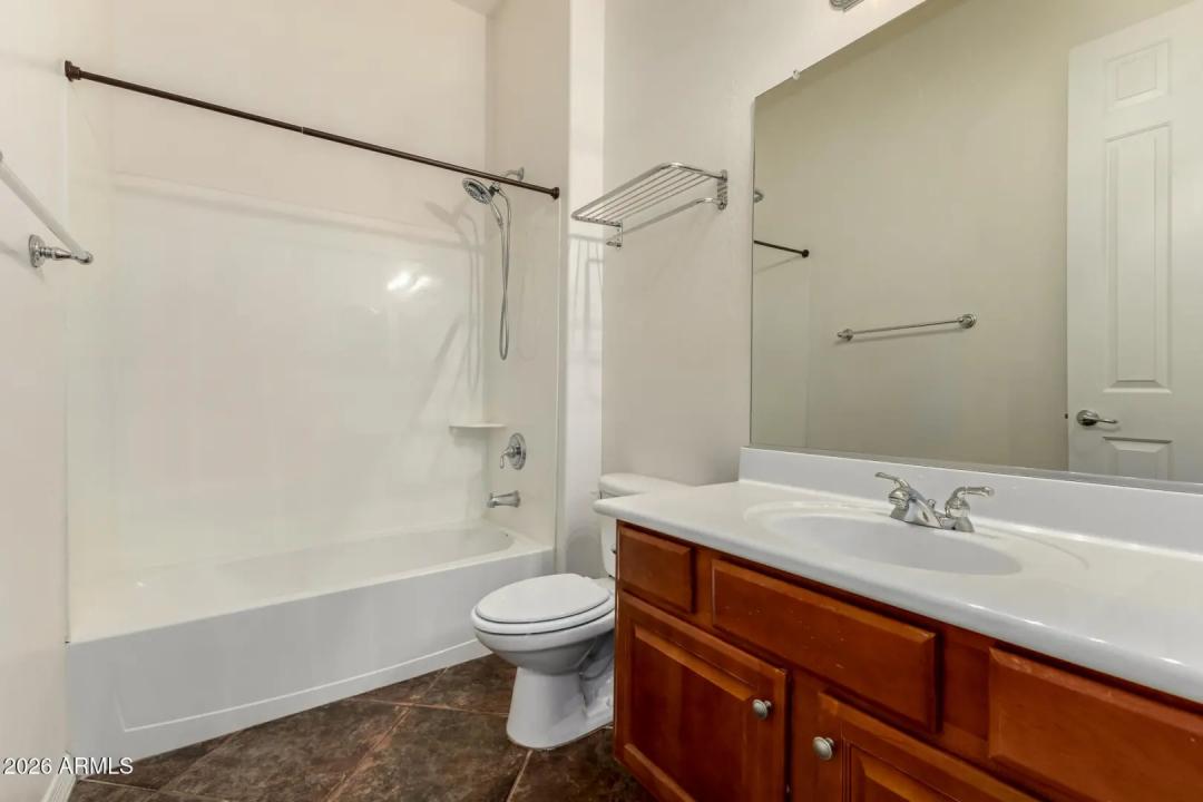 Real Estate Picture 29