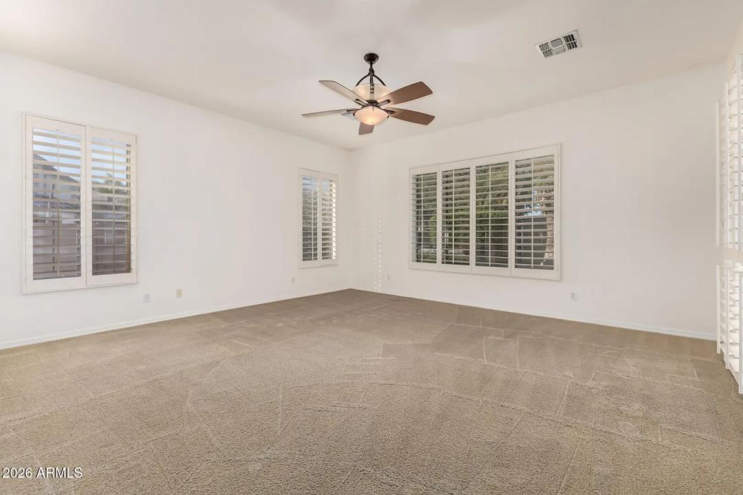 Real Estate Picture 22