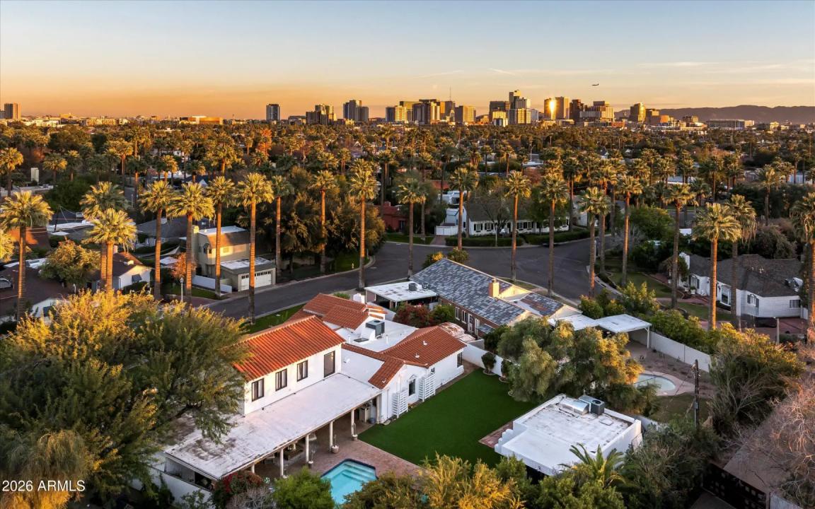 Real Estate Picture 46