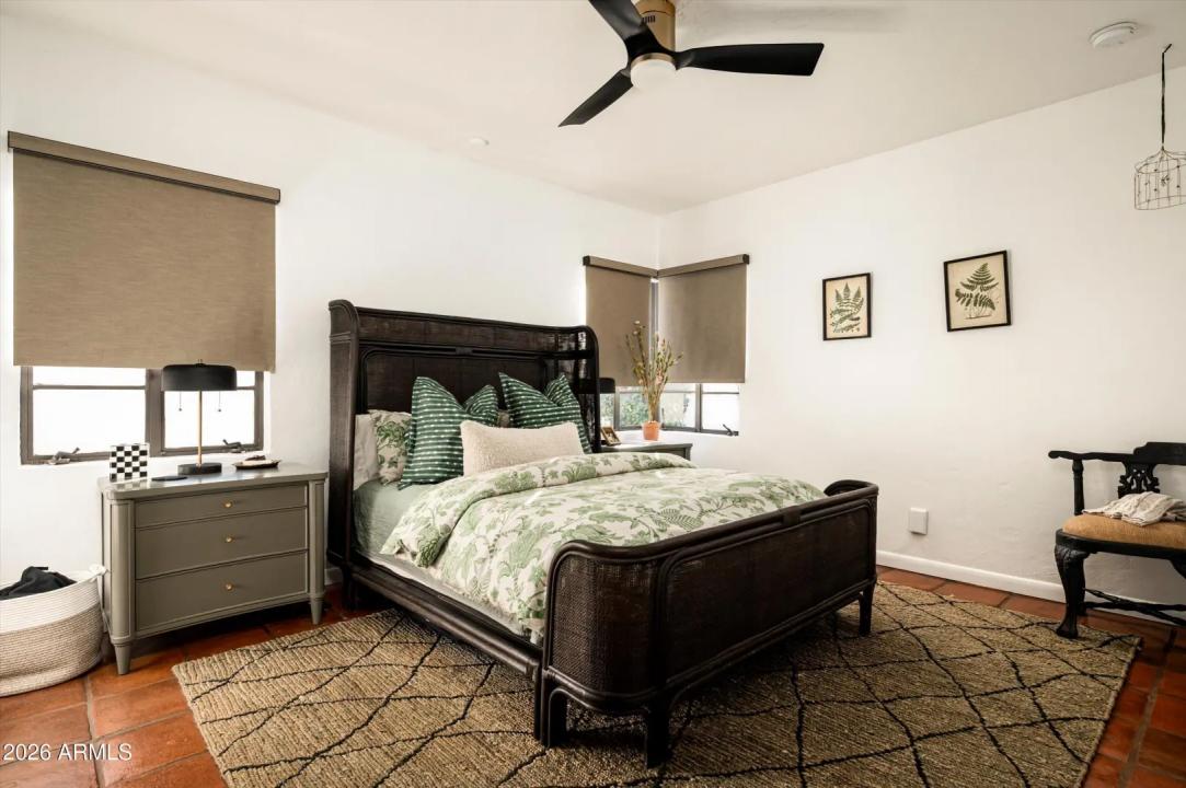 Real Estate Picture 27