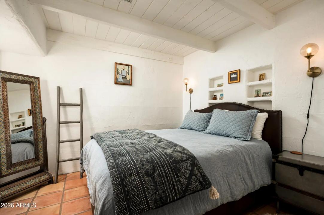 Real Estate Picture 34