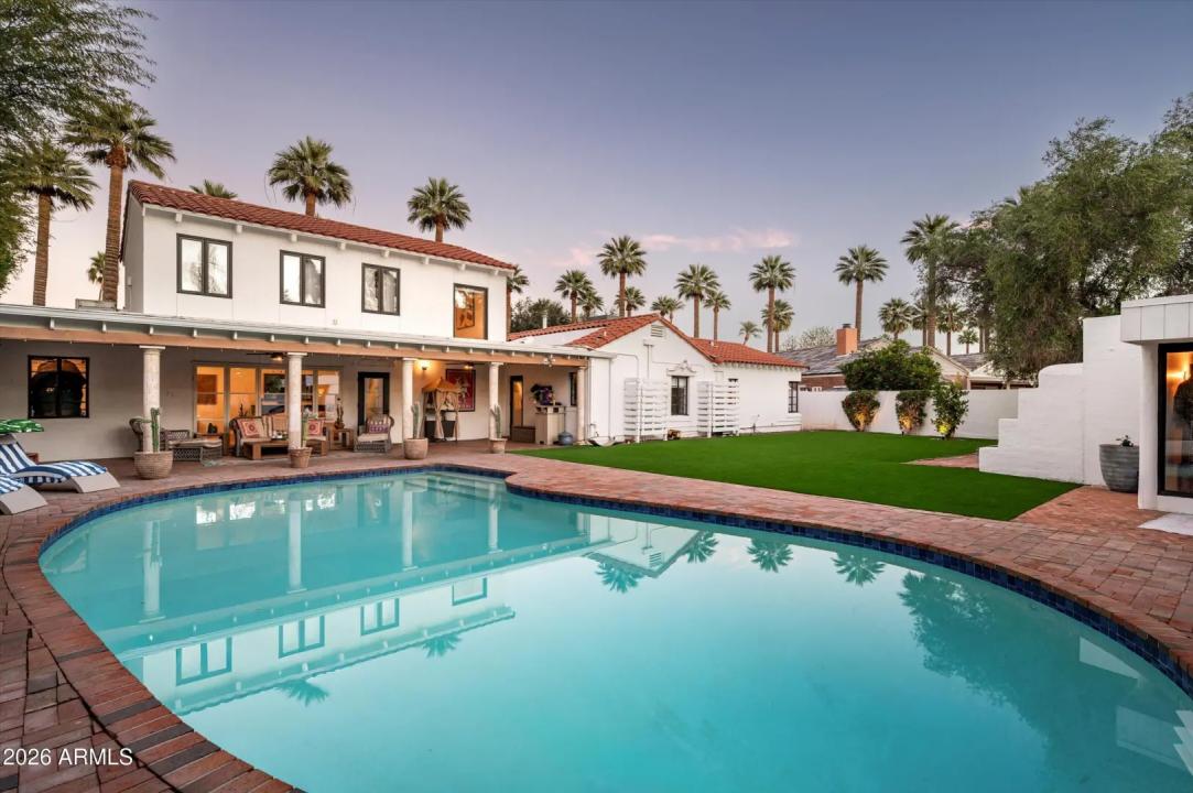 Real Estate Picture 38