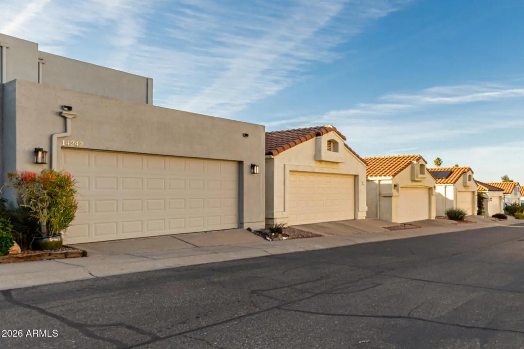 Real Estate Picture 7