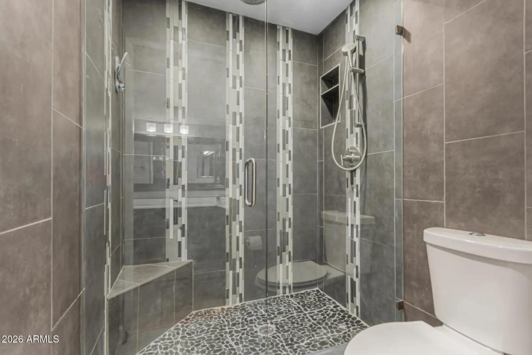 Real Estate Picture 26