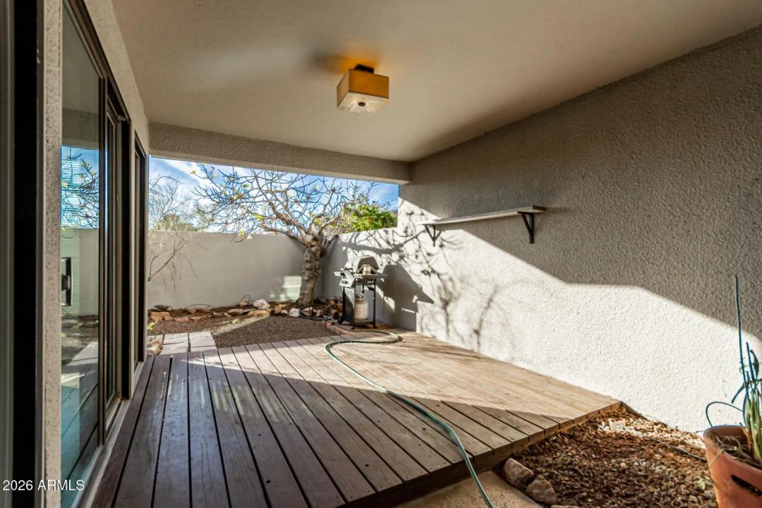 Real Estate Picture 40