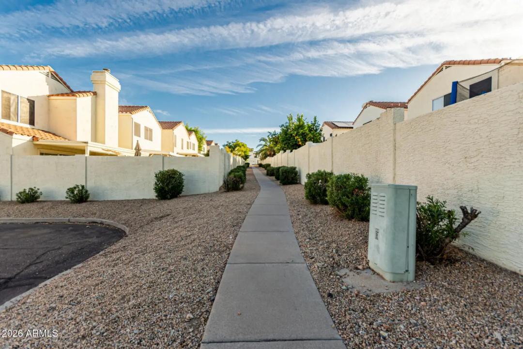 Real Estate Picture 44