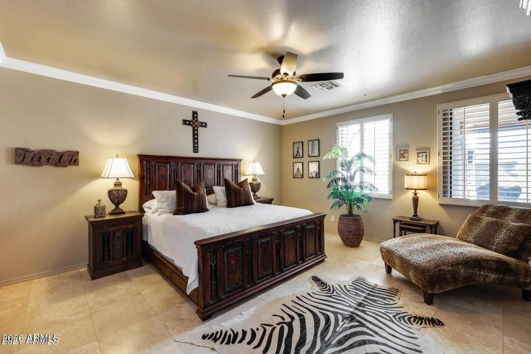 Real Estate Picture 22