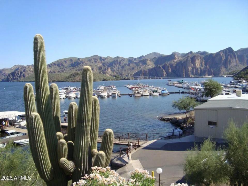 Real Estate Picture 44