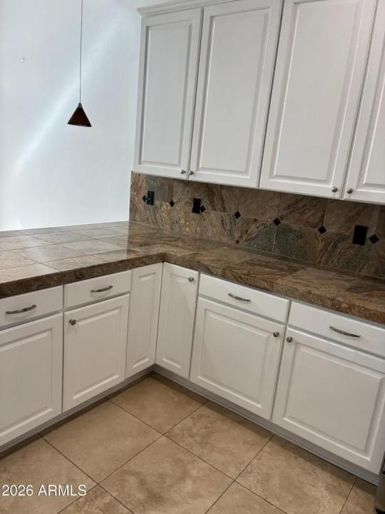 Real Estate Picture 15