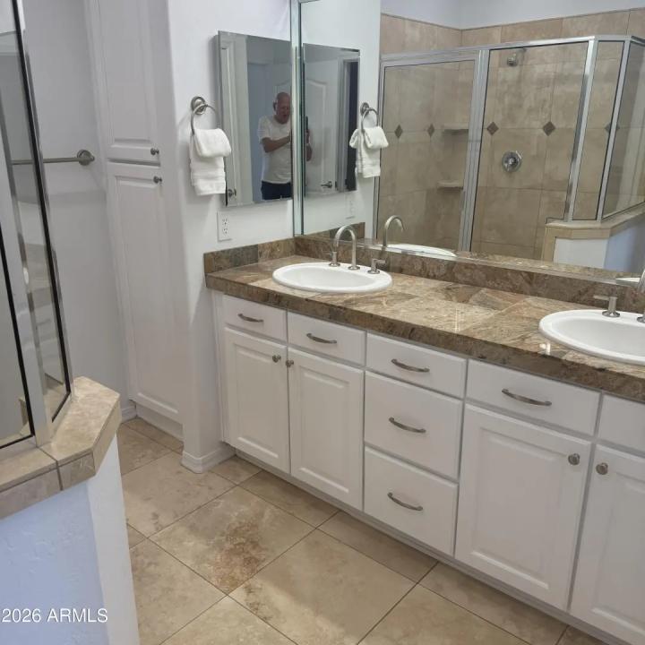 Real Estate Picture 18