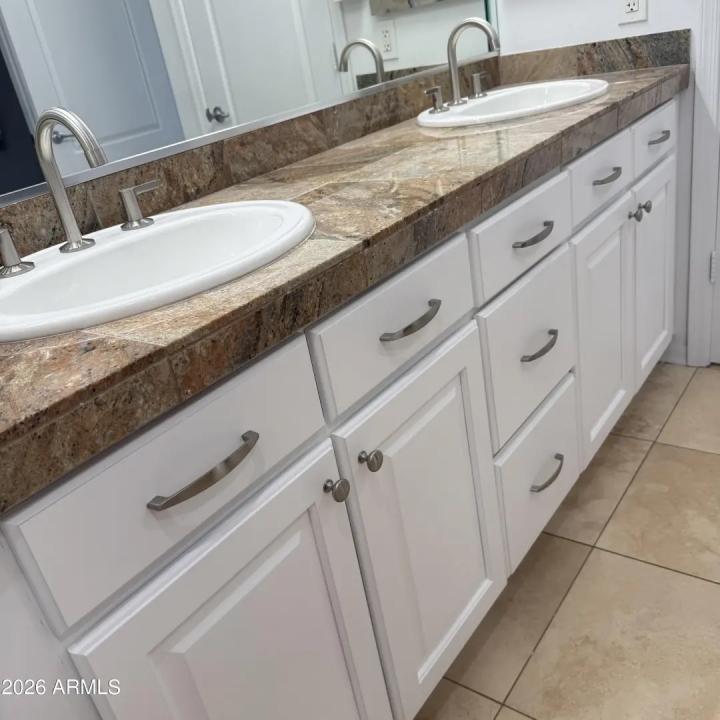 Real Estate Picture 19