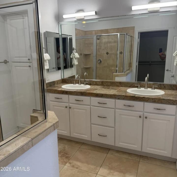 Real Estate Picture 21