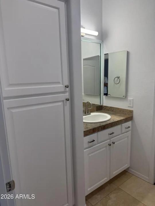 Real Estate Picture 25