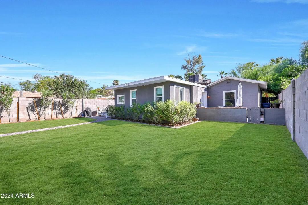 Real Estate Picture 39