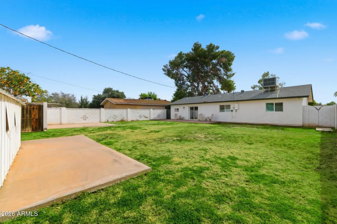 Real Estate Picture 29