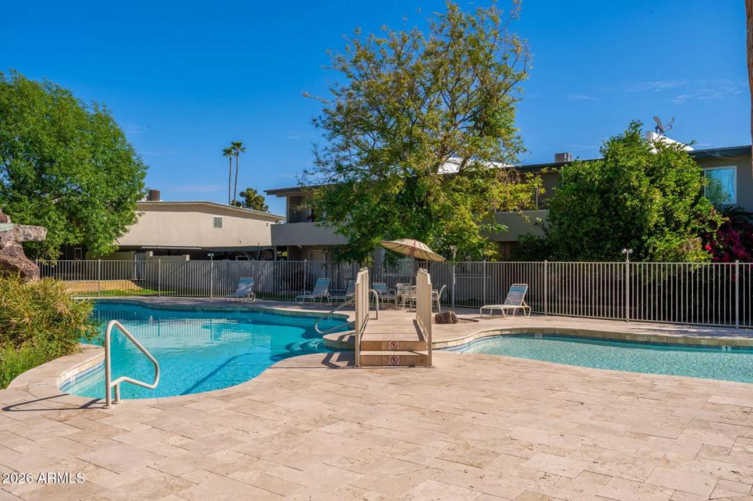 Real Estate Picture 33