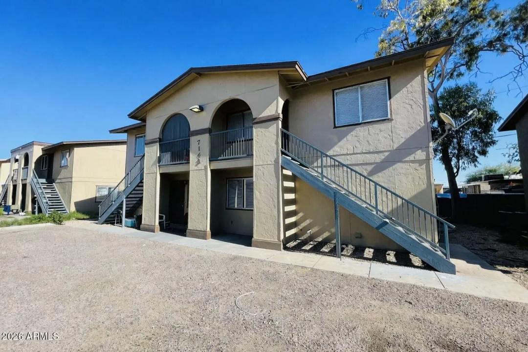 Real Estate Picture 1