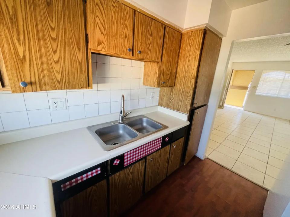 Real Estate Picture 19