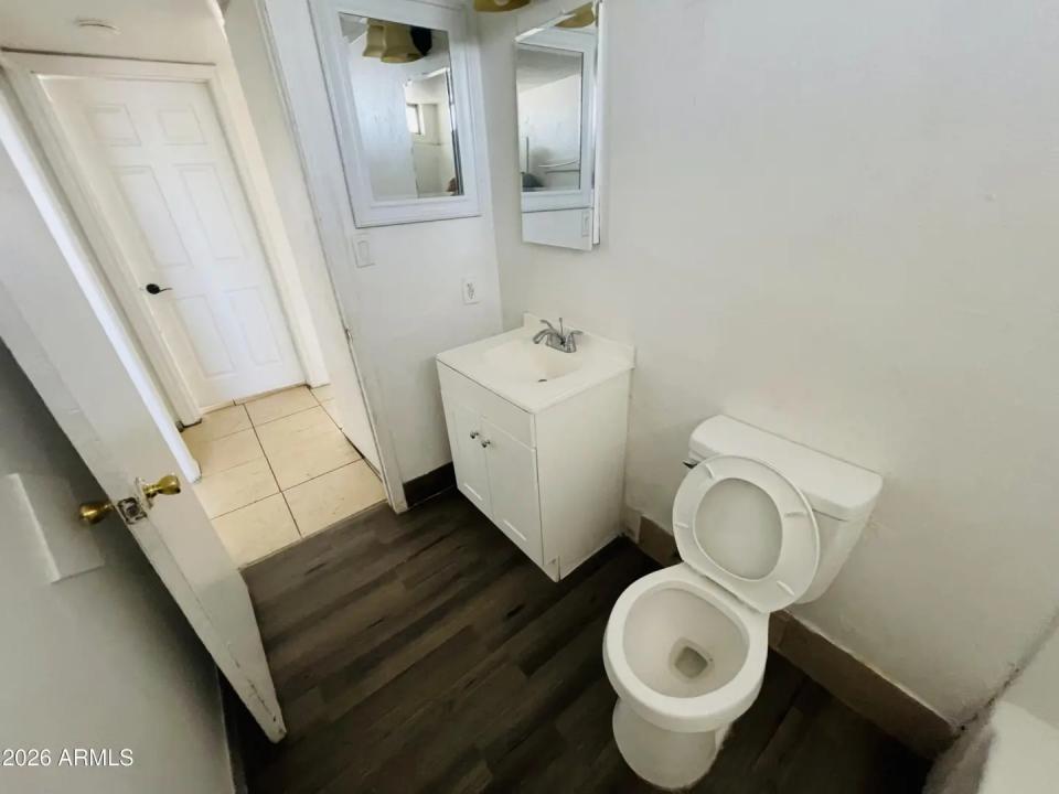 Real Estate Picture 26