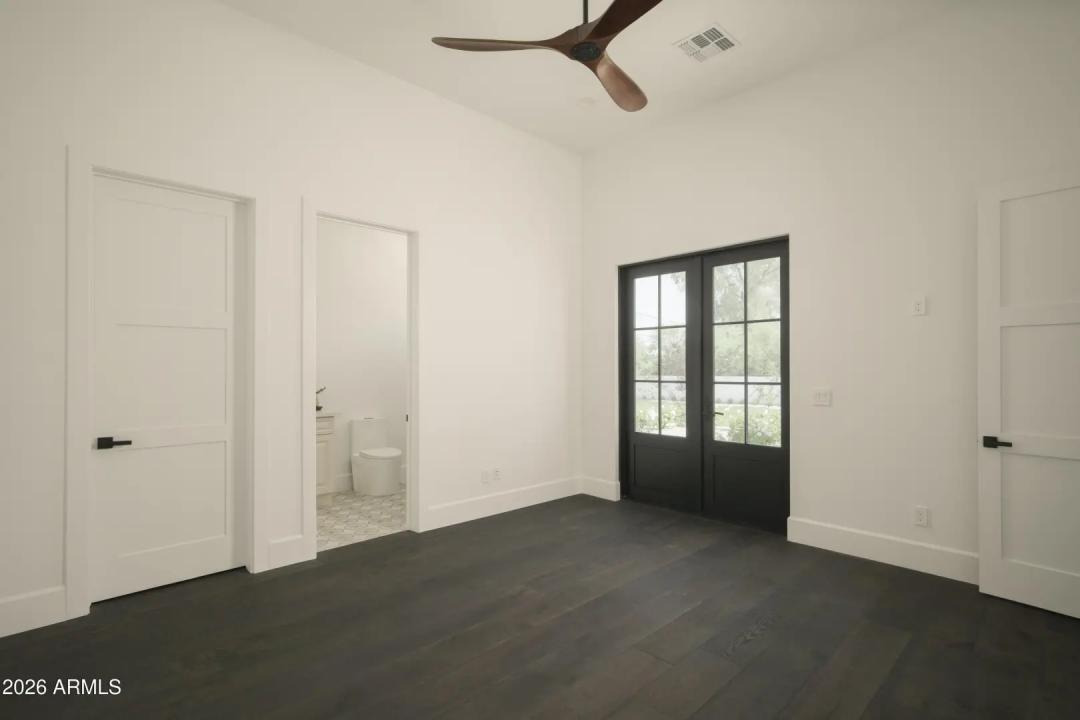 Real Estate Picture 38