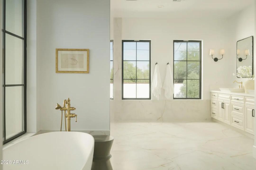 Real Estate Picture 31