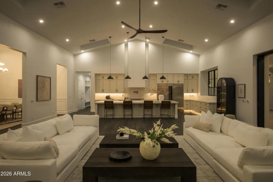Real Estate Picture 20