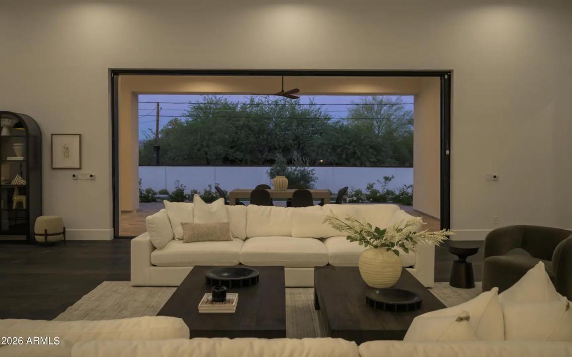 Real Estate Picture 23
