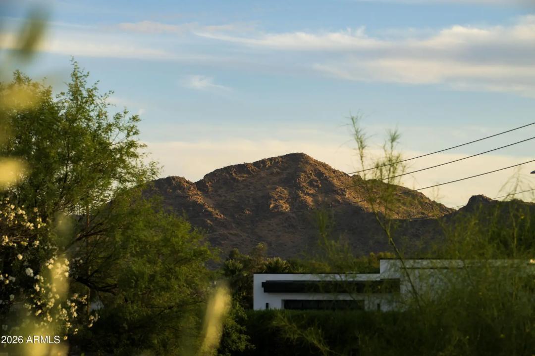 Real Estate Picture 66