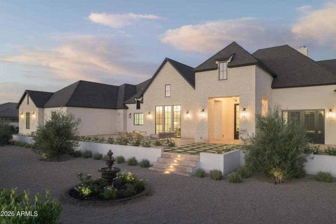 Real Estate Picture 2