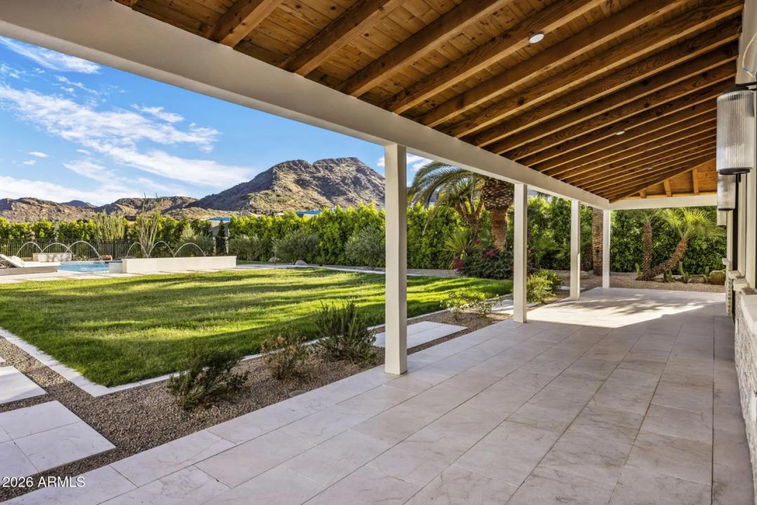 Real Estate Picture 22