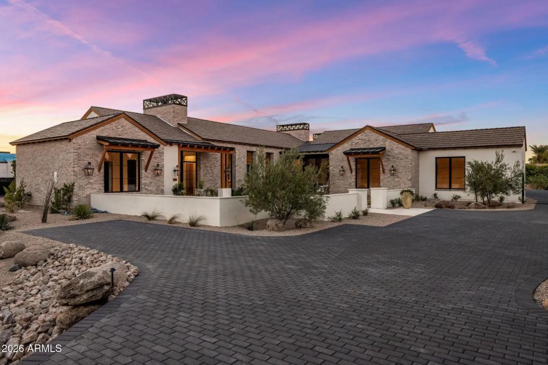 Real Estate Picture 2