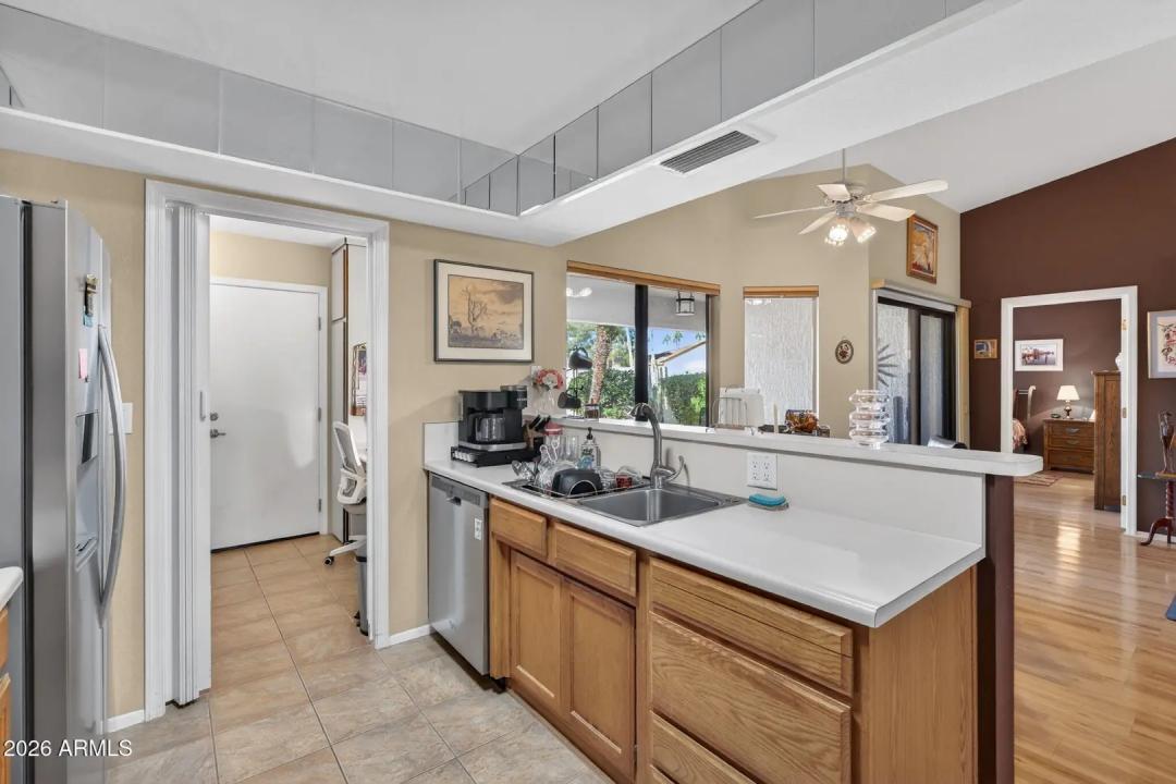 Real Estate Picture 15