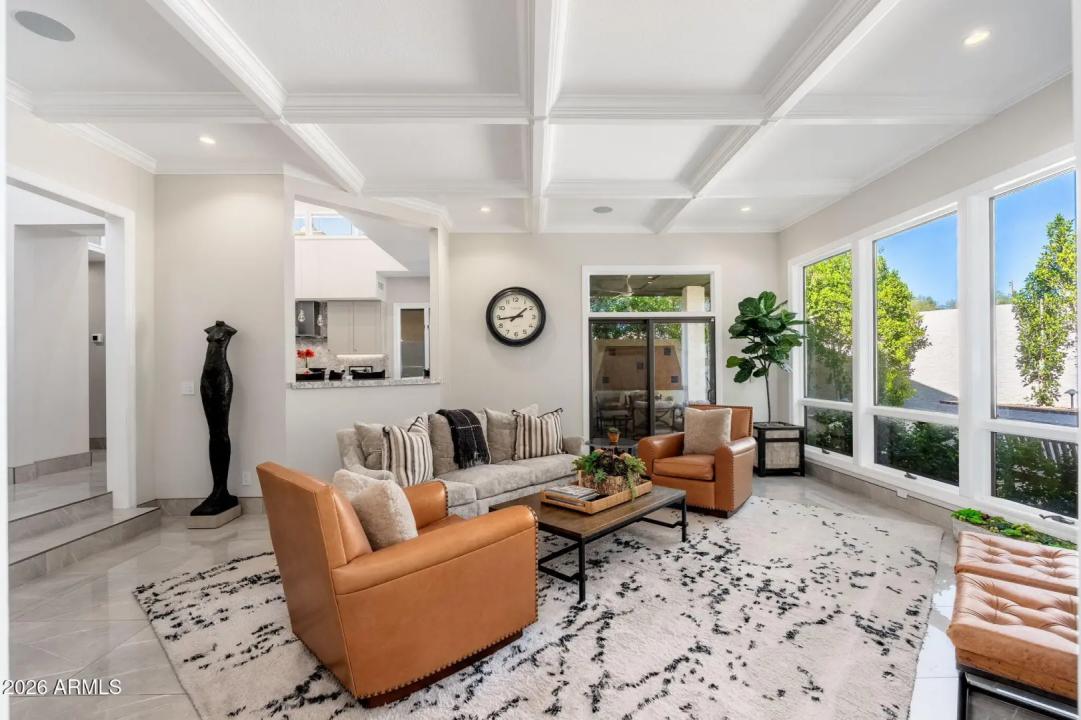 Real Estate Picture 6