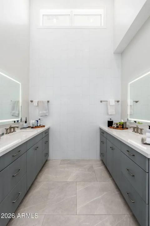 Real Estate Picture 21