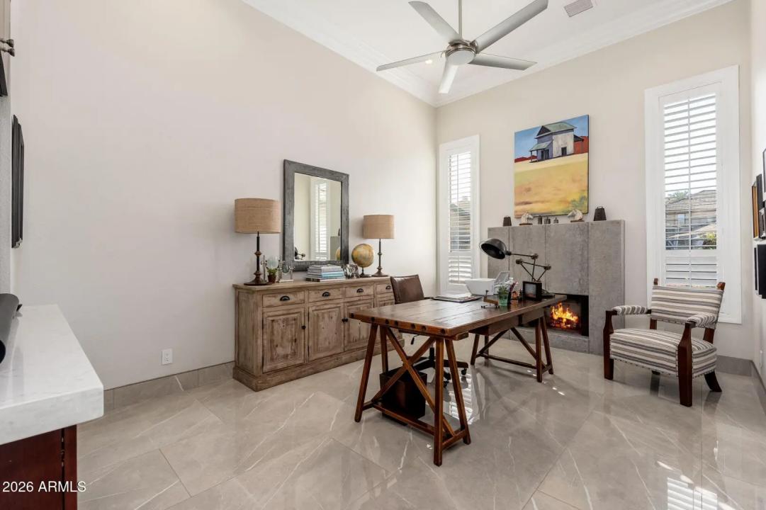 Real Estate Picture 25