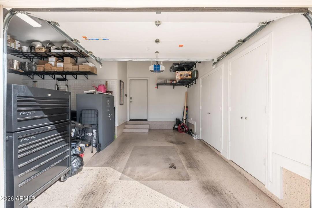 Real Estate Picture 32