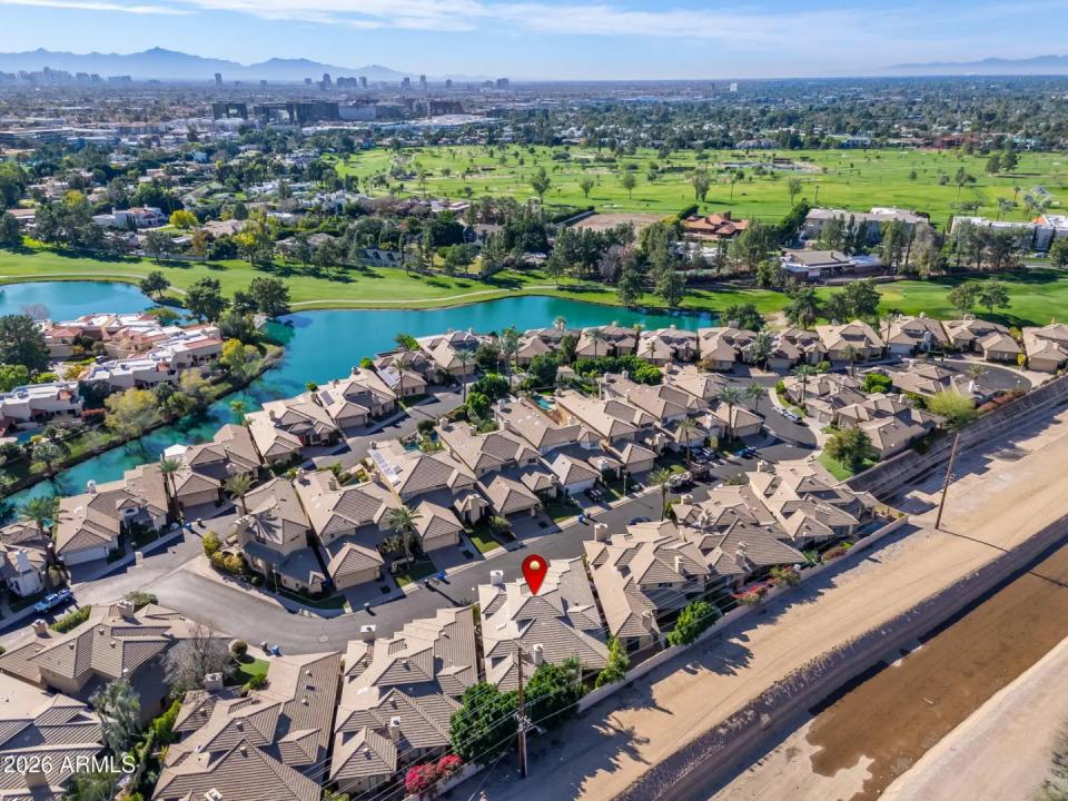 Real Estate Picture 38