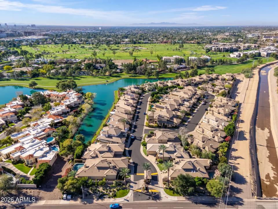 Real Estate Picture 43