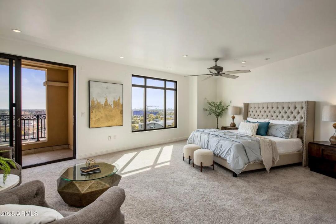 Real Estate Picture 13