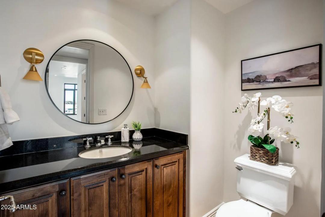 Real Estate Picture 23