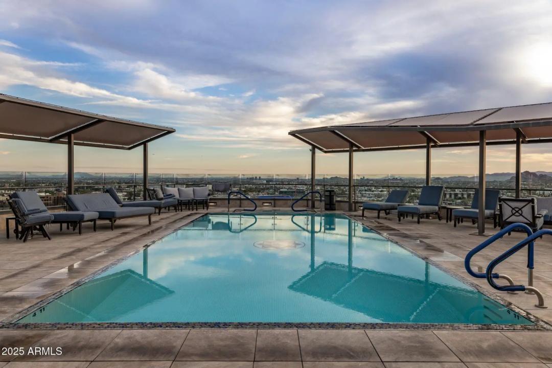 Real Estate Picture 35